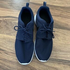 Men's Nike Roshe Sneakers Like New